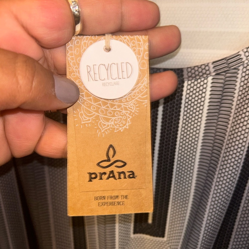 Prana Dress - “Lindy” gray/white/black striped 100% recycled material NWT - Picture 8 of 11